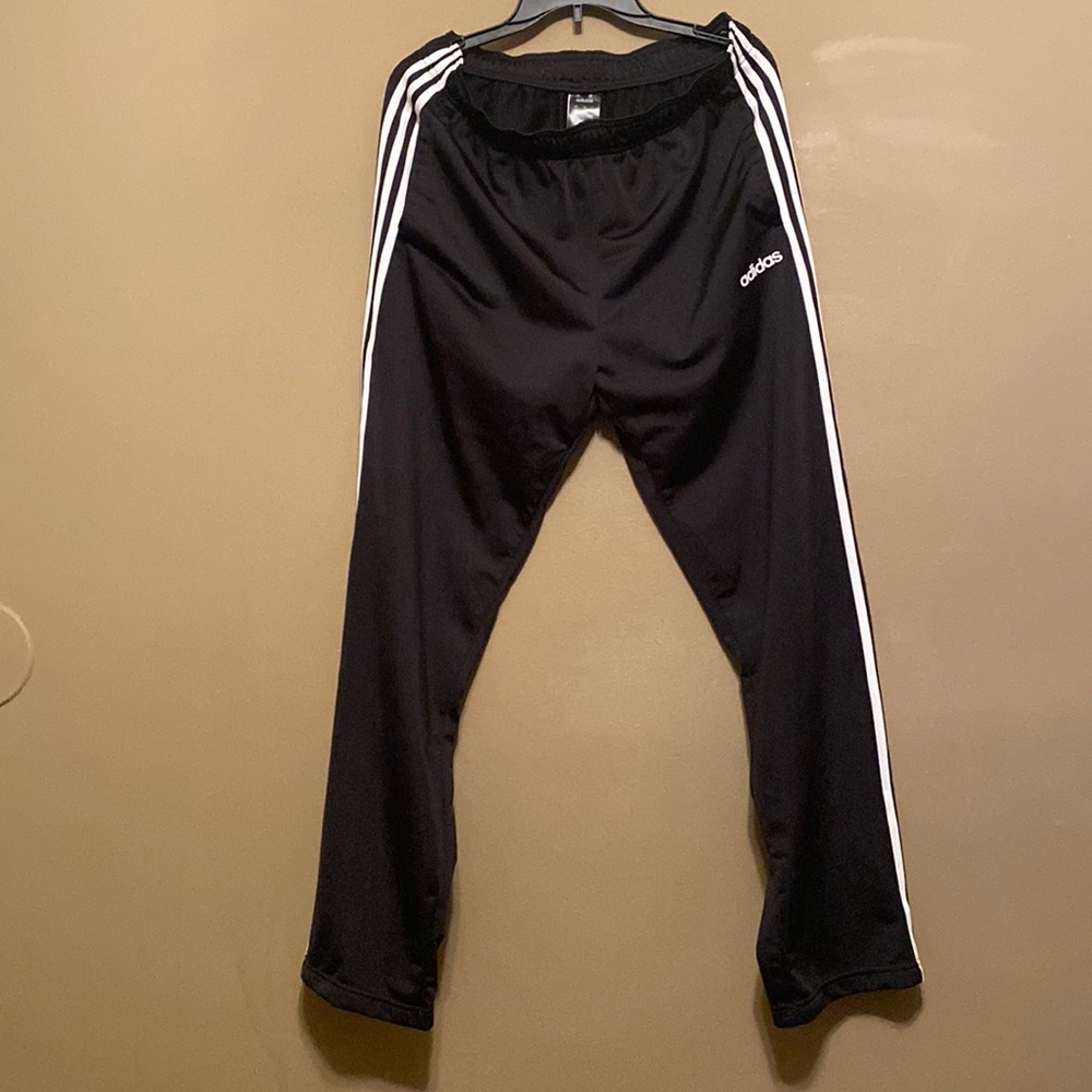 Adidas sweatpants